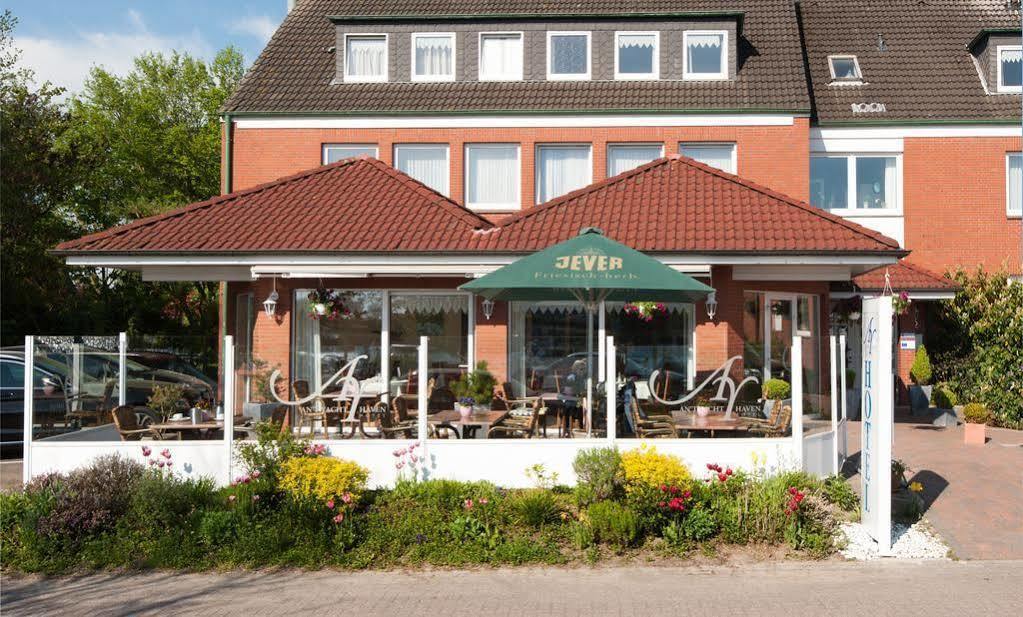Hotel An'T Yachthaven Harlesiel Exterior foto